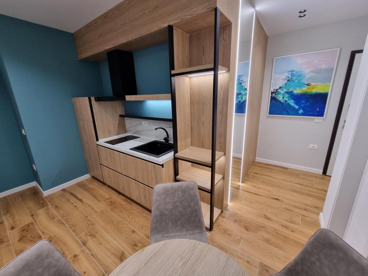 Remar Apartments Vlore Luaran gambar