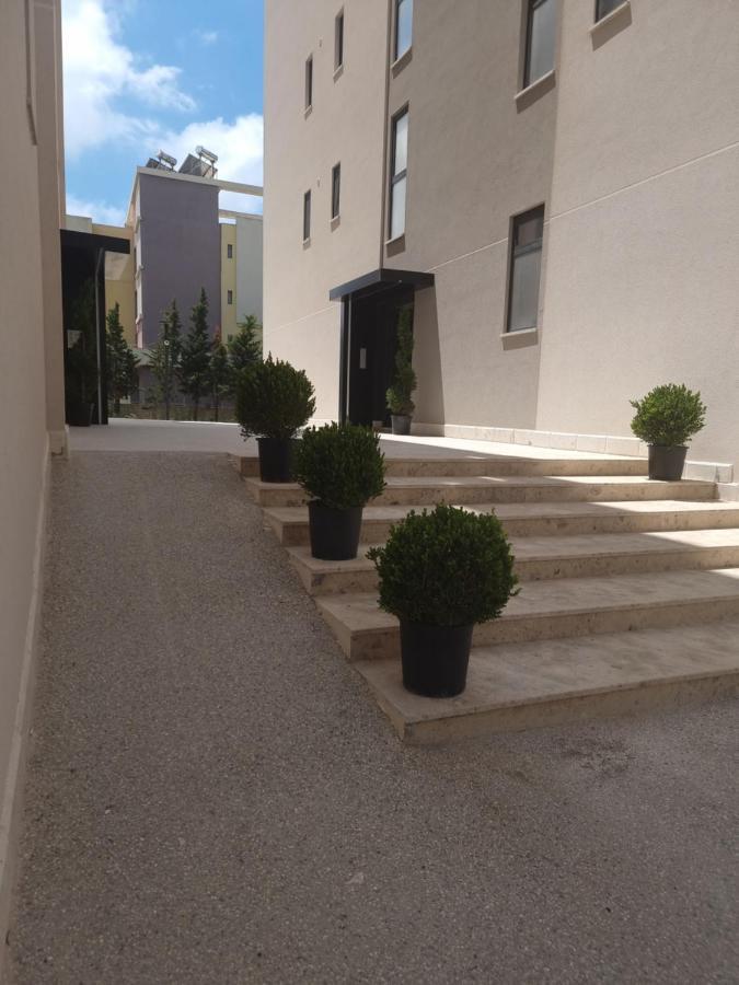 Remar Apartments Vlore Luaran gambar