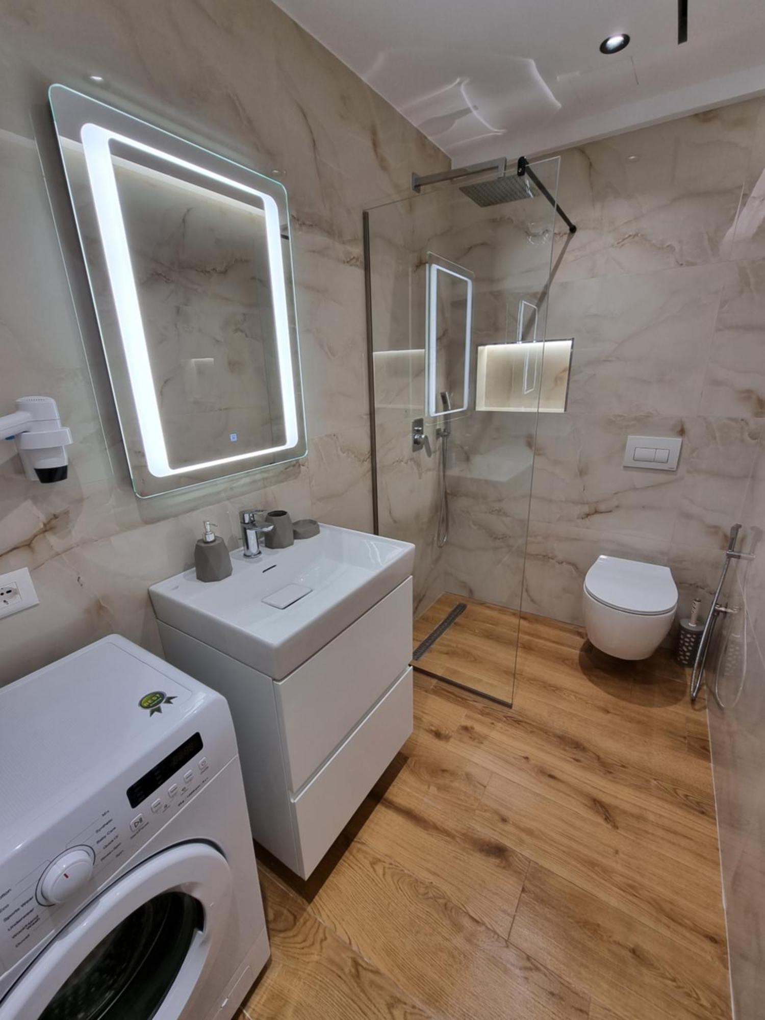 Remar Apartments Vlore Luaran gambar